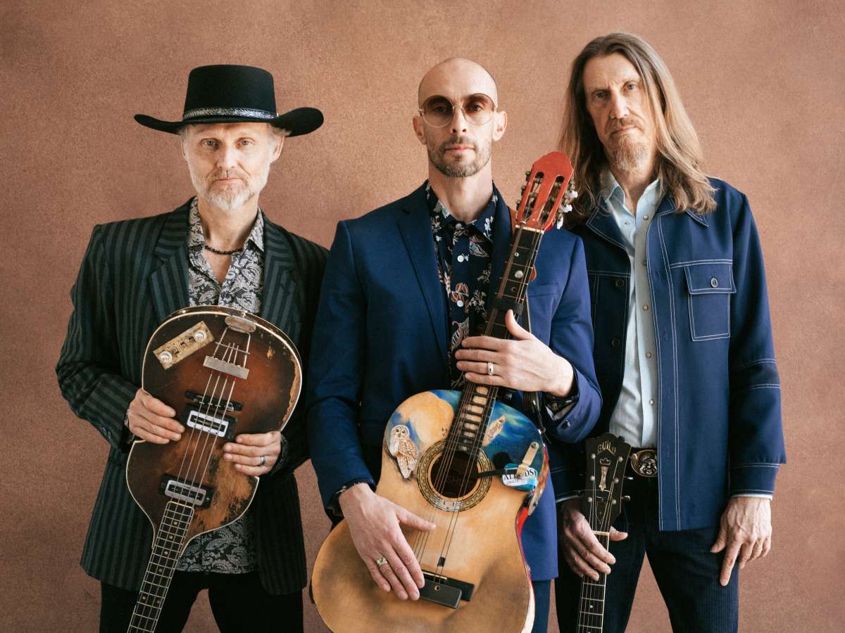 JAMMIN ON THE LAWN: The Wood Brothers